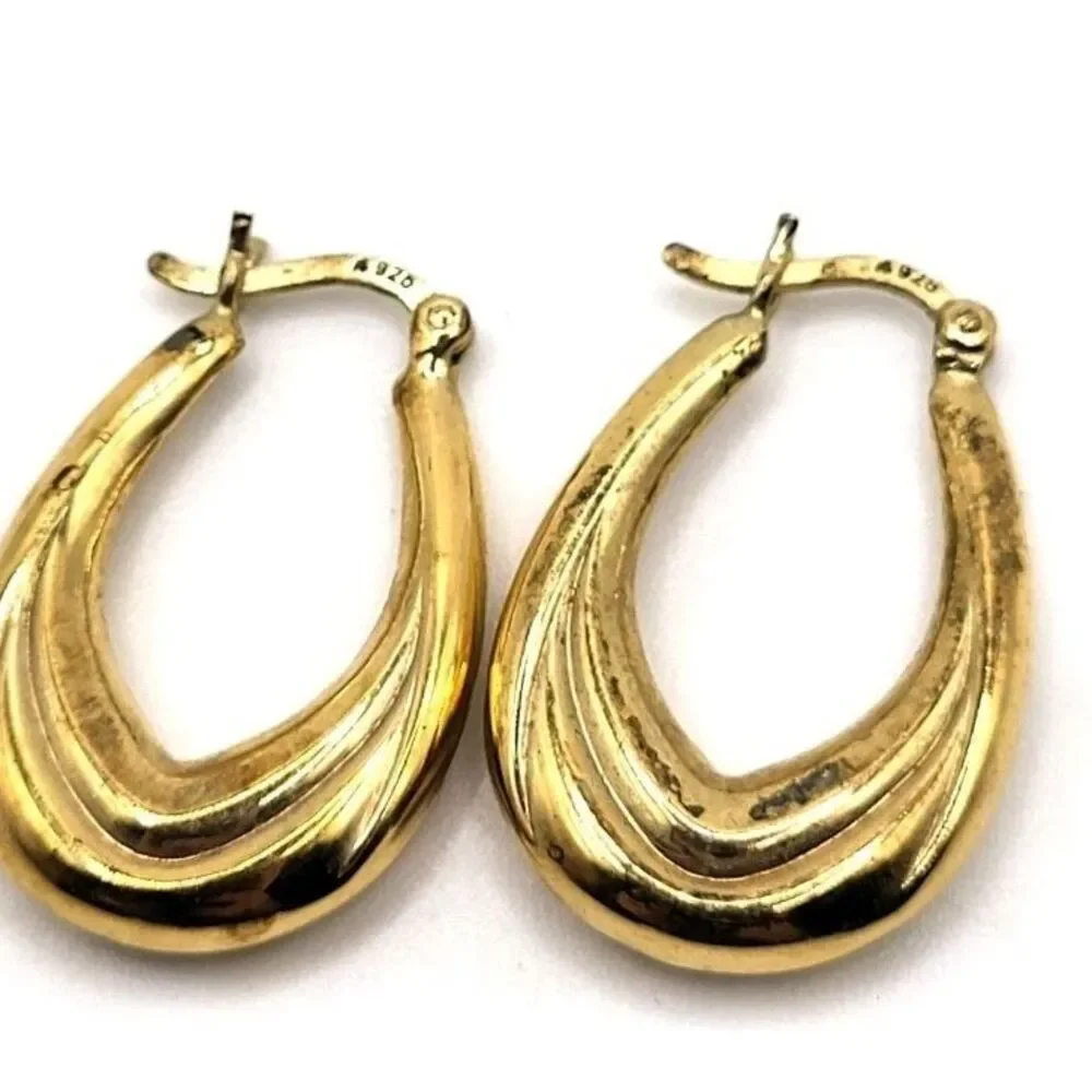 14k Vermeil Vintage 80s Hoop Earrings 1in - Picture 2 of 5